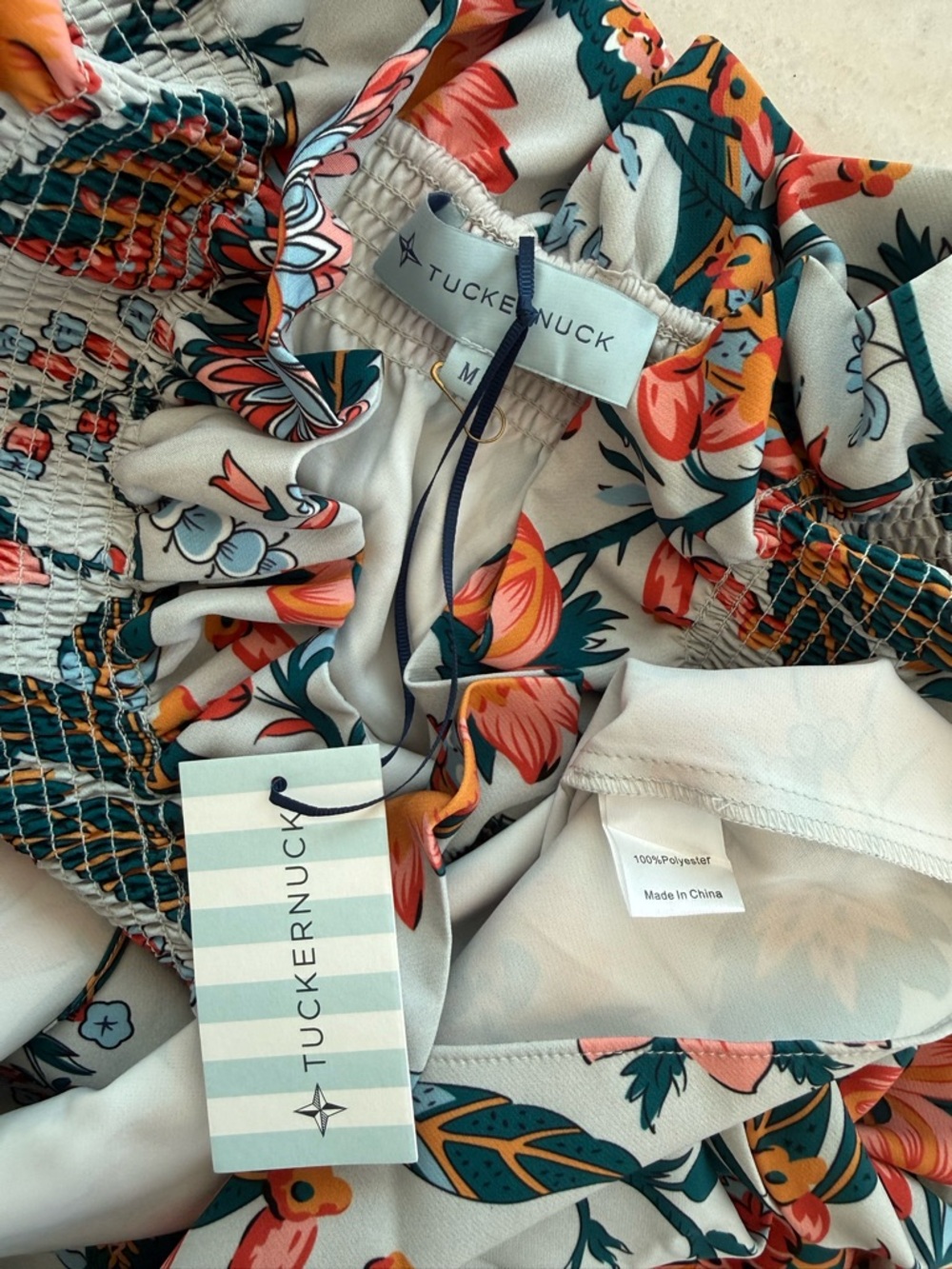 Tuckernuck NWT Marguerite Floral Preppy Chic Feminine Blouse Women Size M - Picture 8 of 13